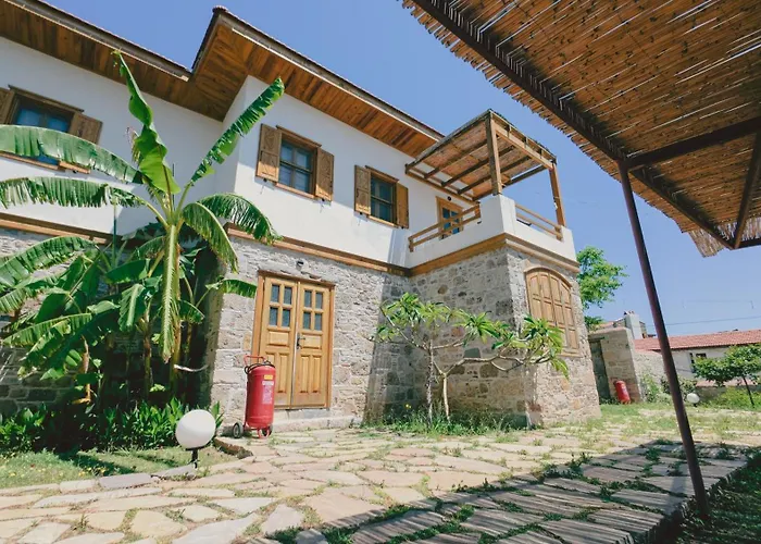 Madran House Szálloda